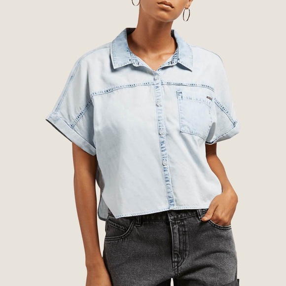 Volcom Sunday Strut Top - Picture 1 of 6